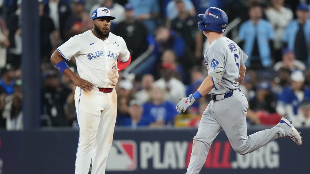 Fall Classic slips away from Blue Jays in Game 7 heartbreaker