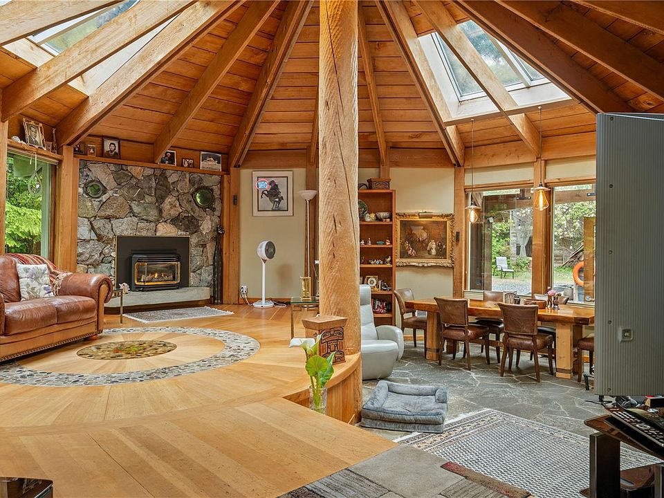 28th image of this home