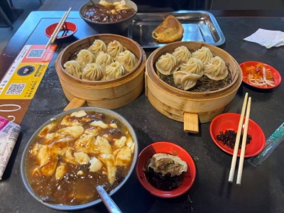 ��һ�¹ۿ�����ͼƬ
 ============== 
